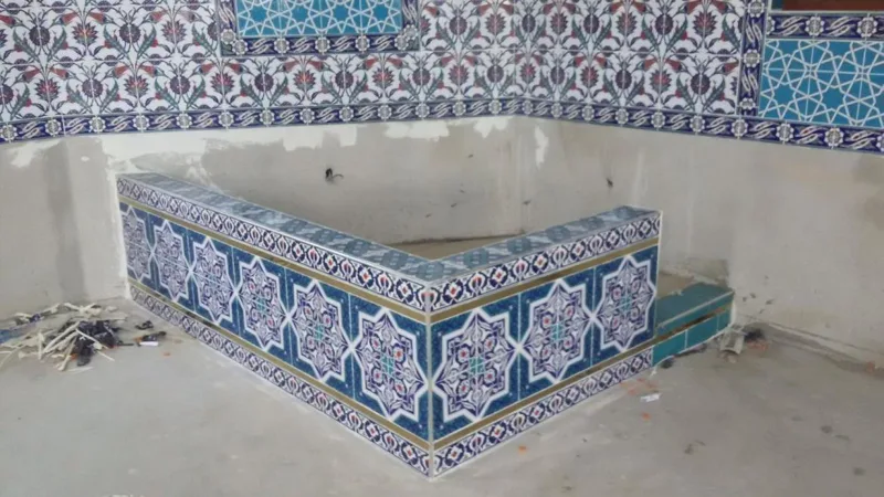 Cami İçi Çini Müezzinlik 01