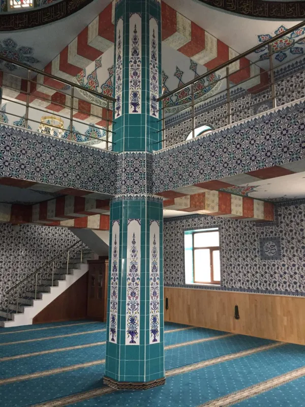 Cami İçi Çini Balkon ve Sütun 06